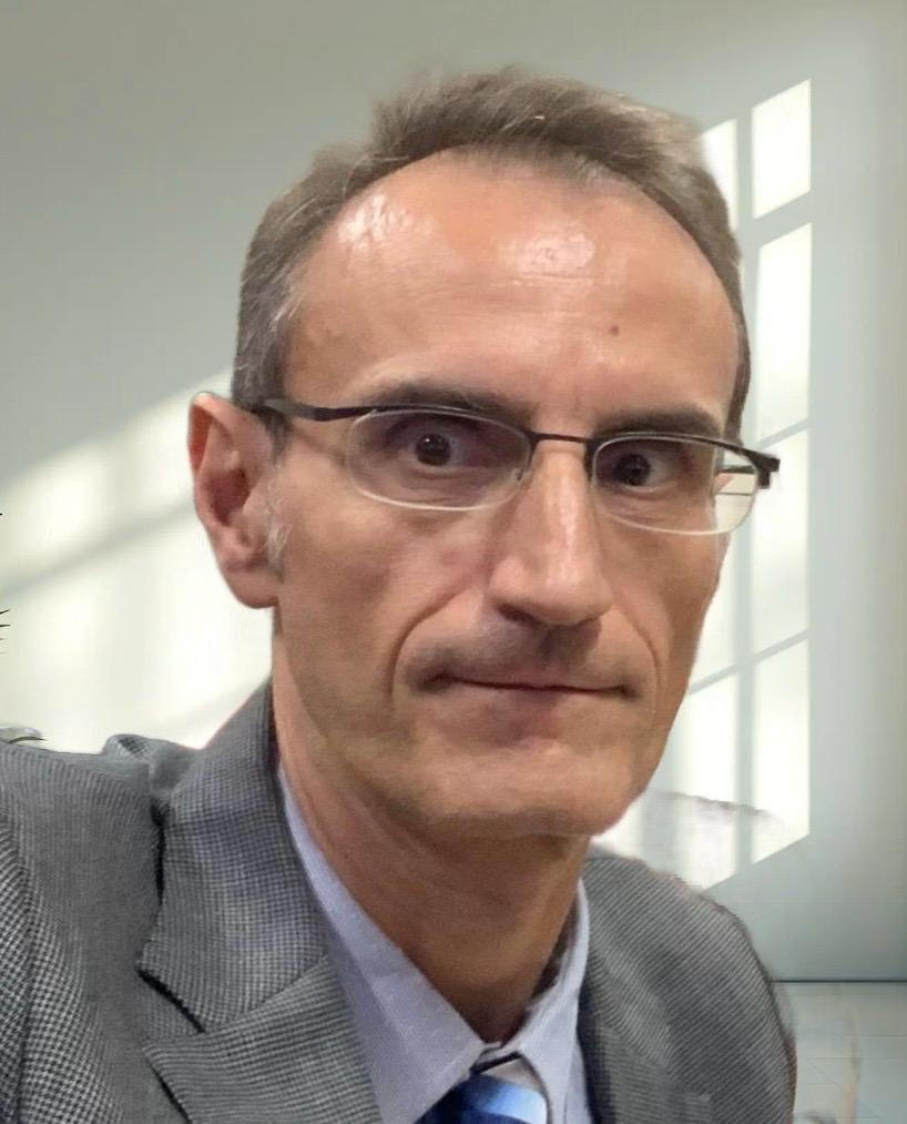 Prof. Arturo Forner